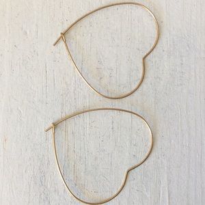 New lightweight heart hoop Sundance Charm Earrings